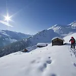 Daire Near Hochzillertal Lift