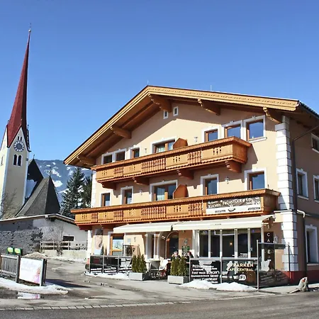 아파트 Near Hochzillertal Lift 유던스