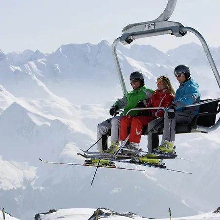 アパート Near Hochzillertal Lift