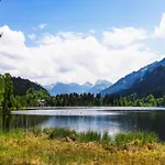 Near Hochzillertal Lift Appartement *